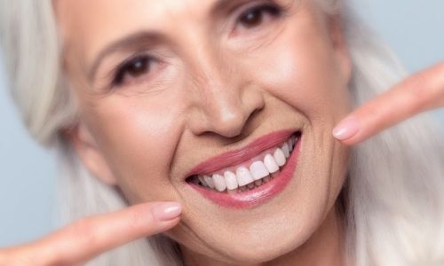 Implantes dentales un procedimiento seguro_